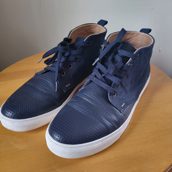 Gap men's shoes - Picture 1 of 5